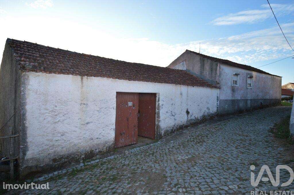 Casa / Villa T3 em Espinhal de 110,00 m2 - Grande imagem: 3/23