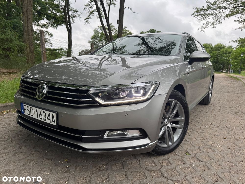 Volkswagen Passat 2.0 TDI SCR (BlueMotion Tech) 4Motion D Highline - 1