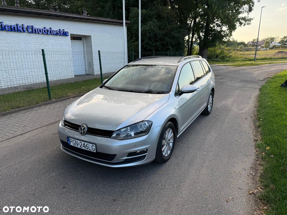 Volkswagen Golf - 2
