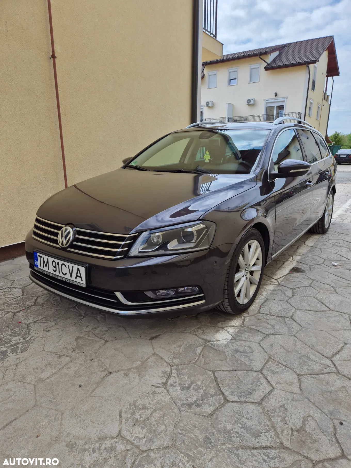 Volkswagen Passat Variant 2.0 TDI DPF DSG Highline - 2