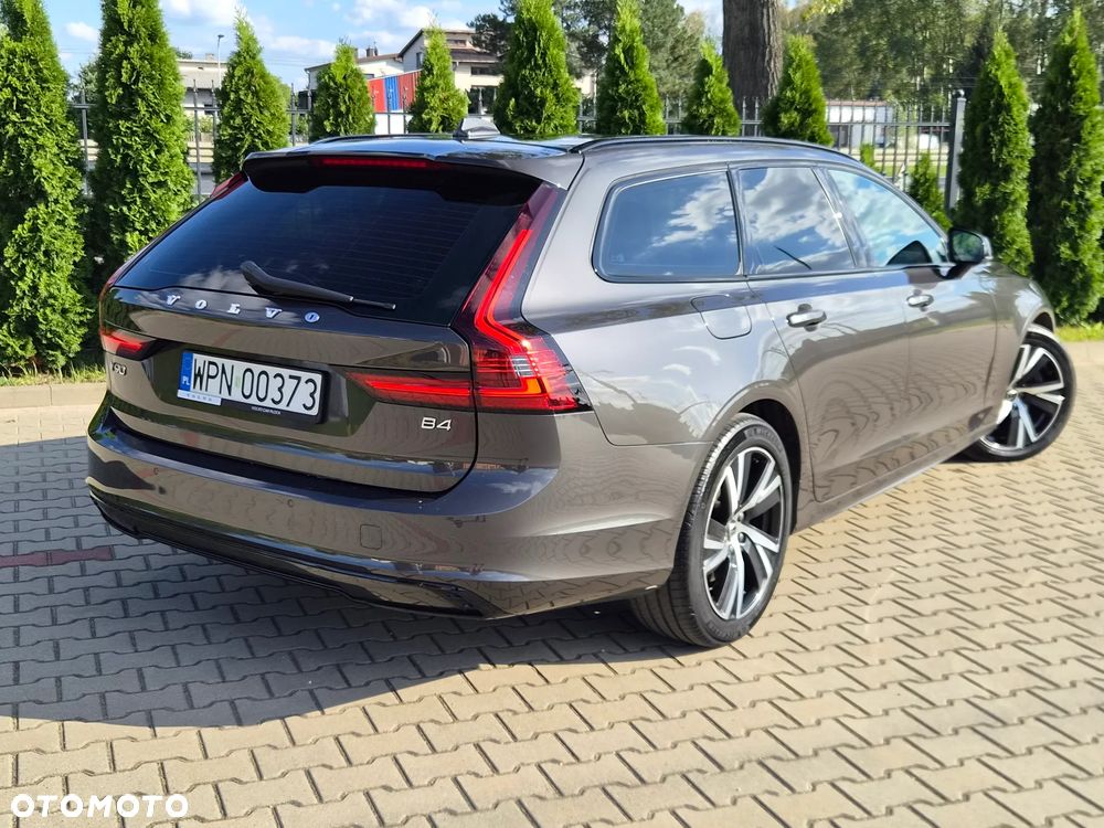 Volvo V90 B4 D Plus Dark - 3