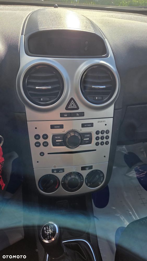 Opel Corsa - 6