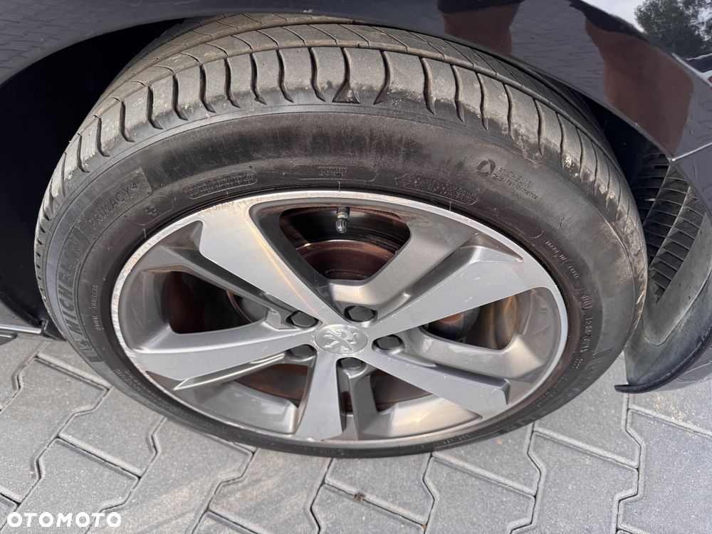 Peugeot 308 PureTech 130 GPF Stop & Start GT Pack - 26
