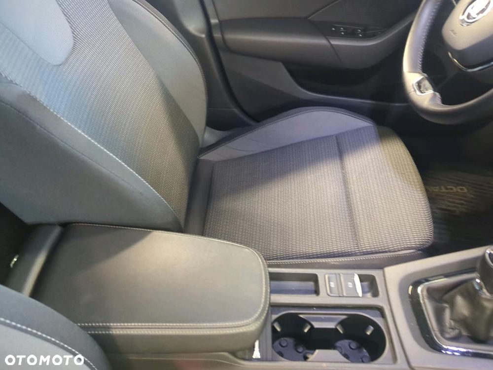 Skoda Octavia 1.5 TSI ACT Ambition - 19