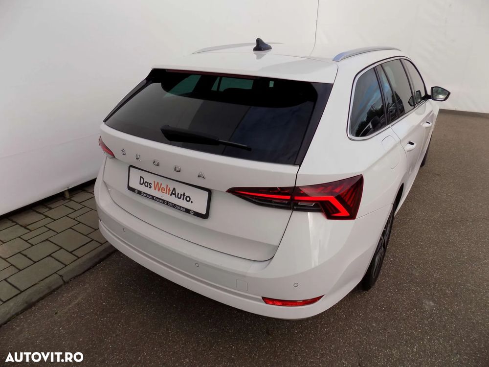 Skoda Octavia Combi 2.0 TDI (Green tec) DSG Style - 5