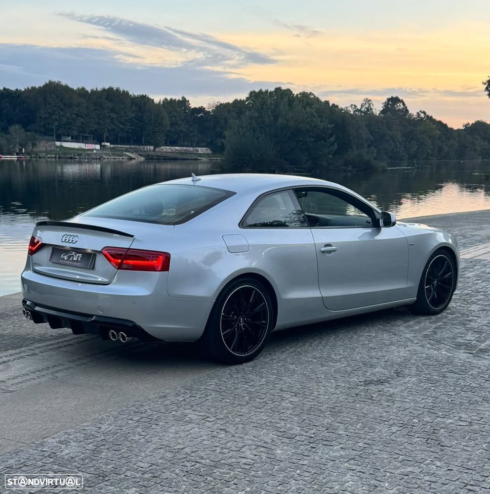Audi A5 2.0 TDI Multitronic S-line - 12