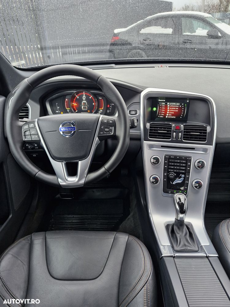 Volvo XC 60 D4 Geartronic Ocean Race - 9