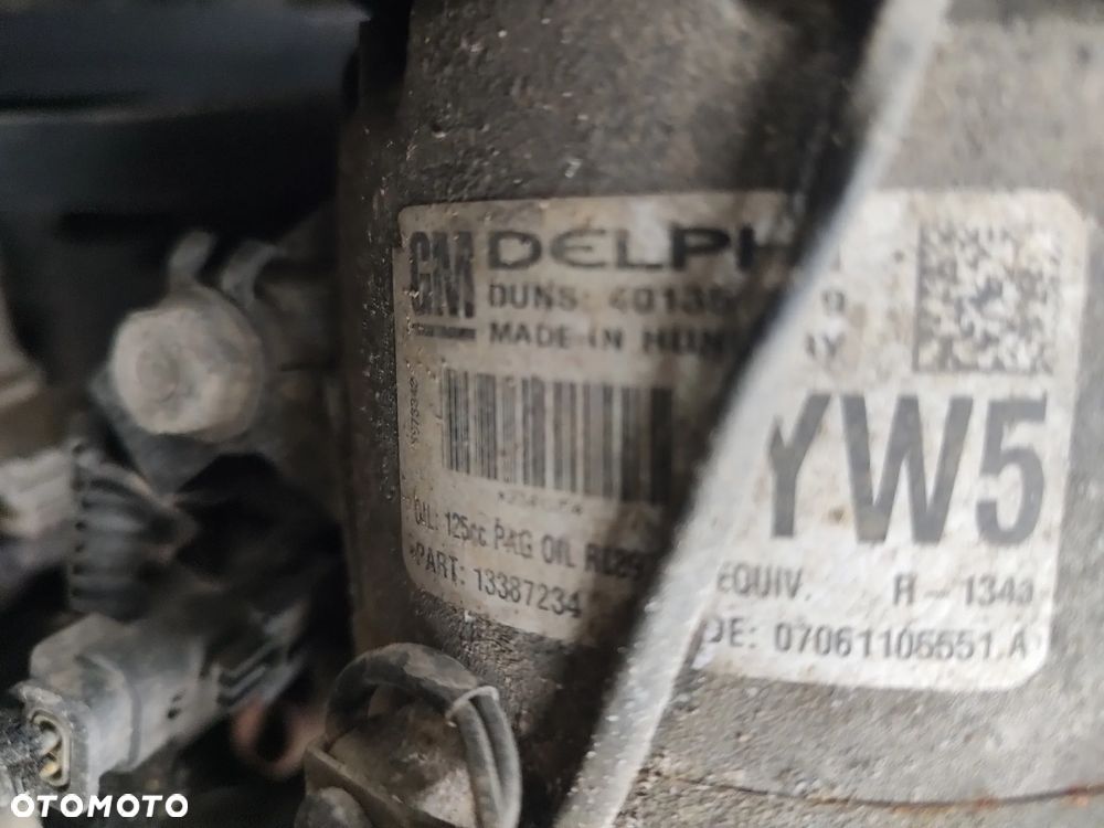 OPEL ASTRA J 1,7CDTI KOMPRESOR KLIMATYZACJI 13387234 - 2