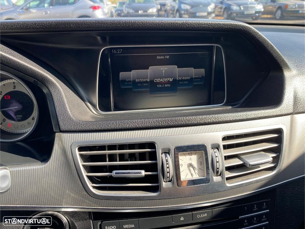 Mercedes-Benz E 250 BlueTEC Elegance 4-Matic - 21