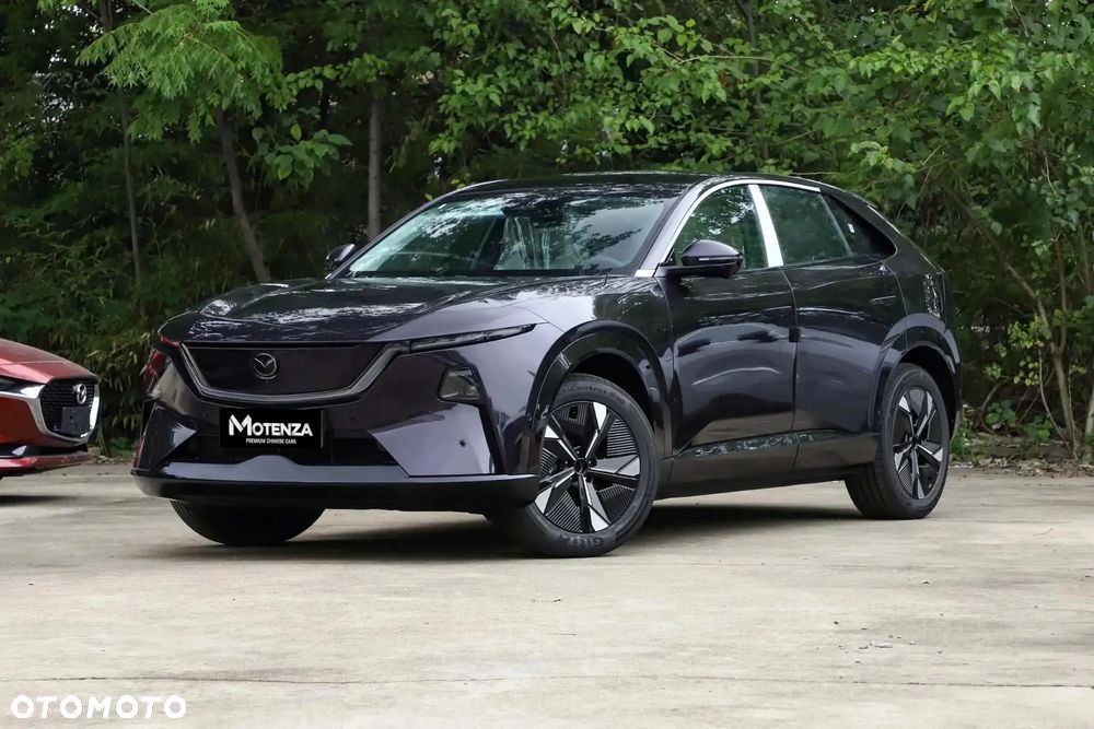 Mazda EZ-60 - 1