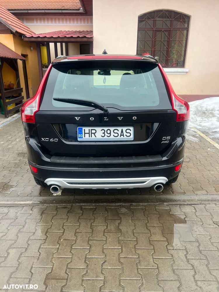 Volvo XC 60 D5 AWD Rdesign - 5