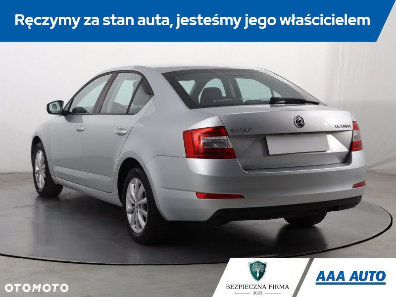 Skoda Octavia - 5