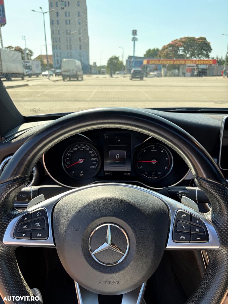 Mercedes-Benz C - 22