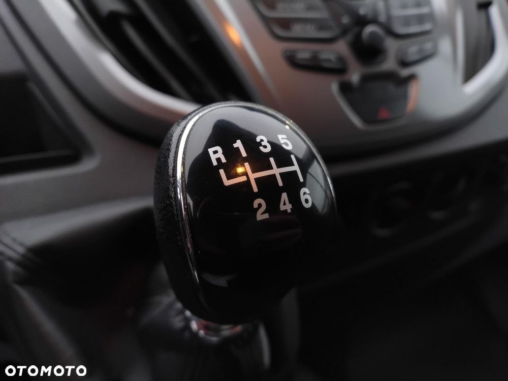 Ford transit - 15