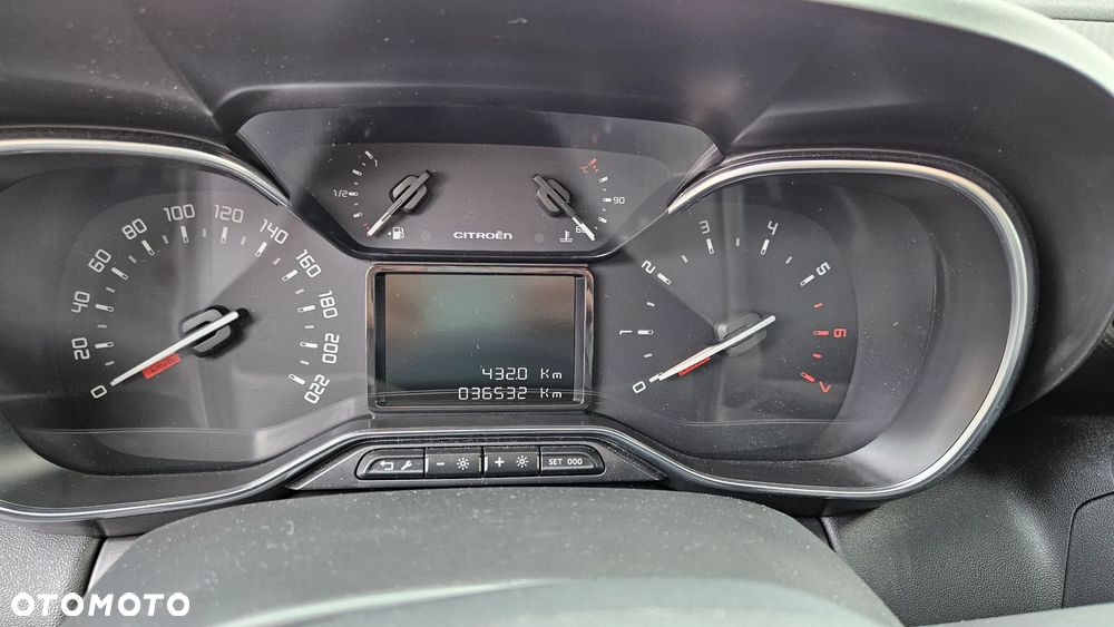 Citroën C3 Aircross 1.2 PureTech GPF Shine S&S - 8