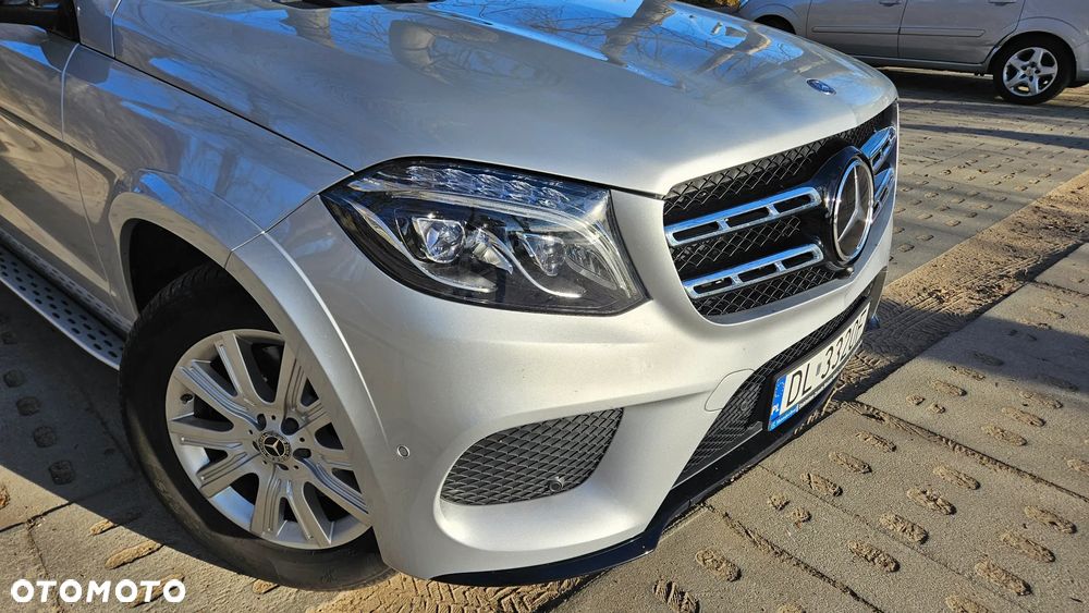 Mercedes-Benz GLS - 4