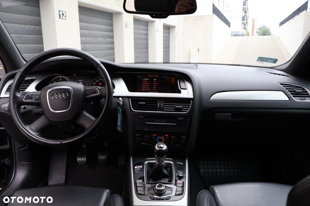 Audi A4 Avant - 9