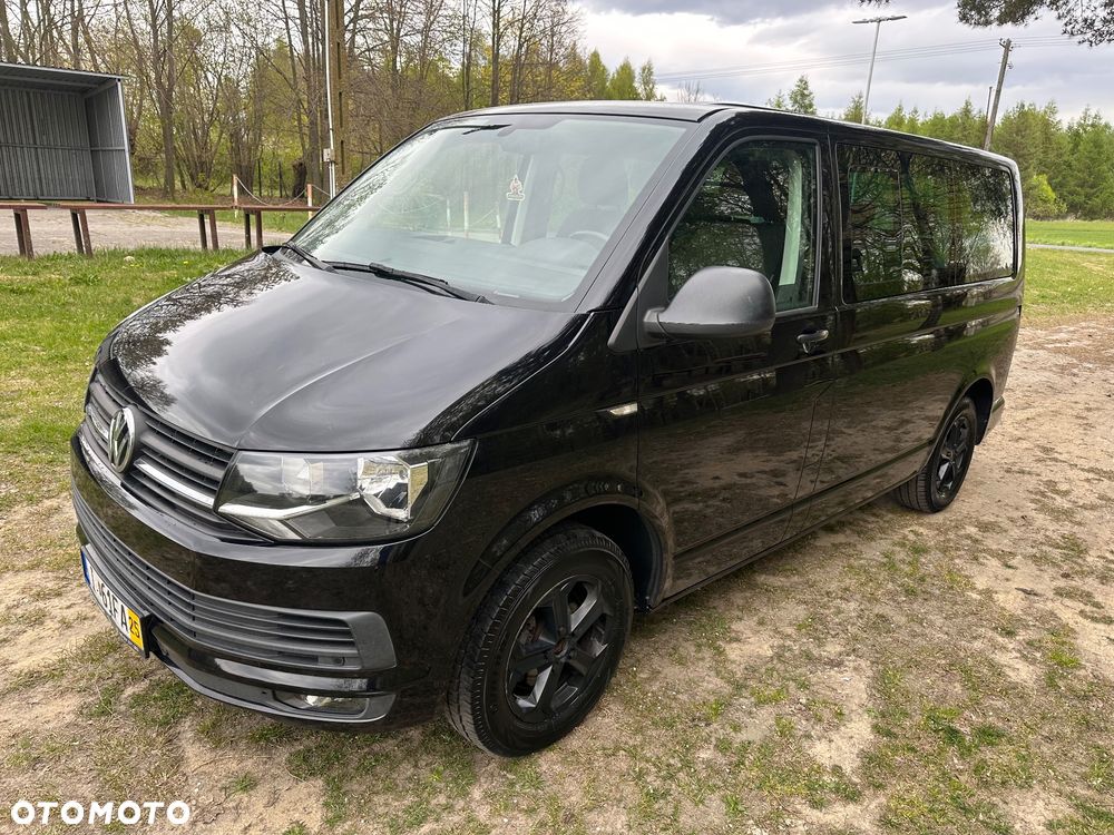 Volkswagen Multivan - 13