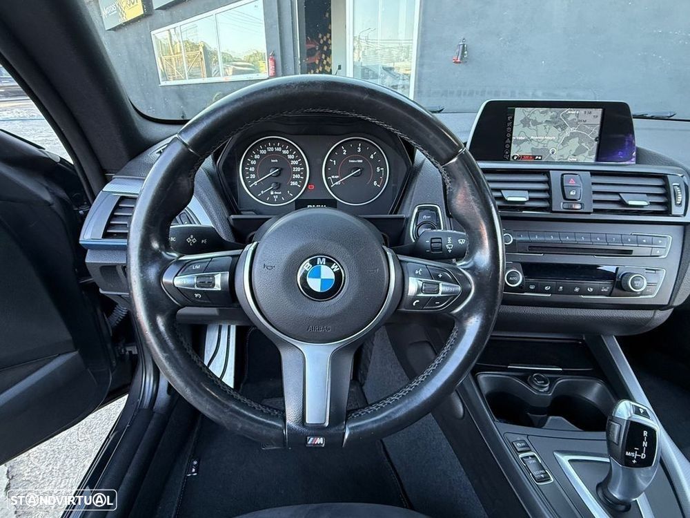 BMW 118 dA Pack M - 8