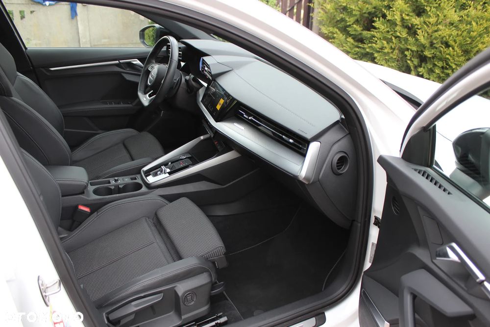 Audi A3 Sportback 35 TDI S tronic S line - 15