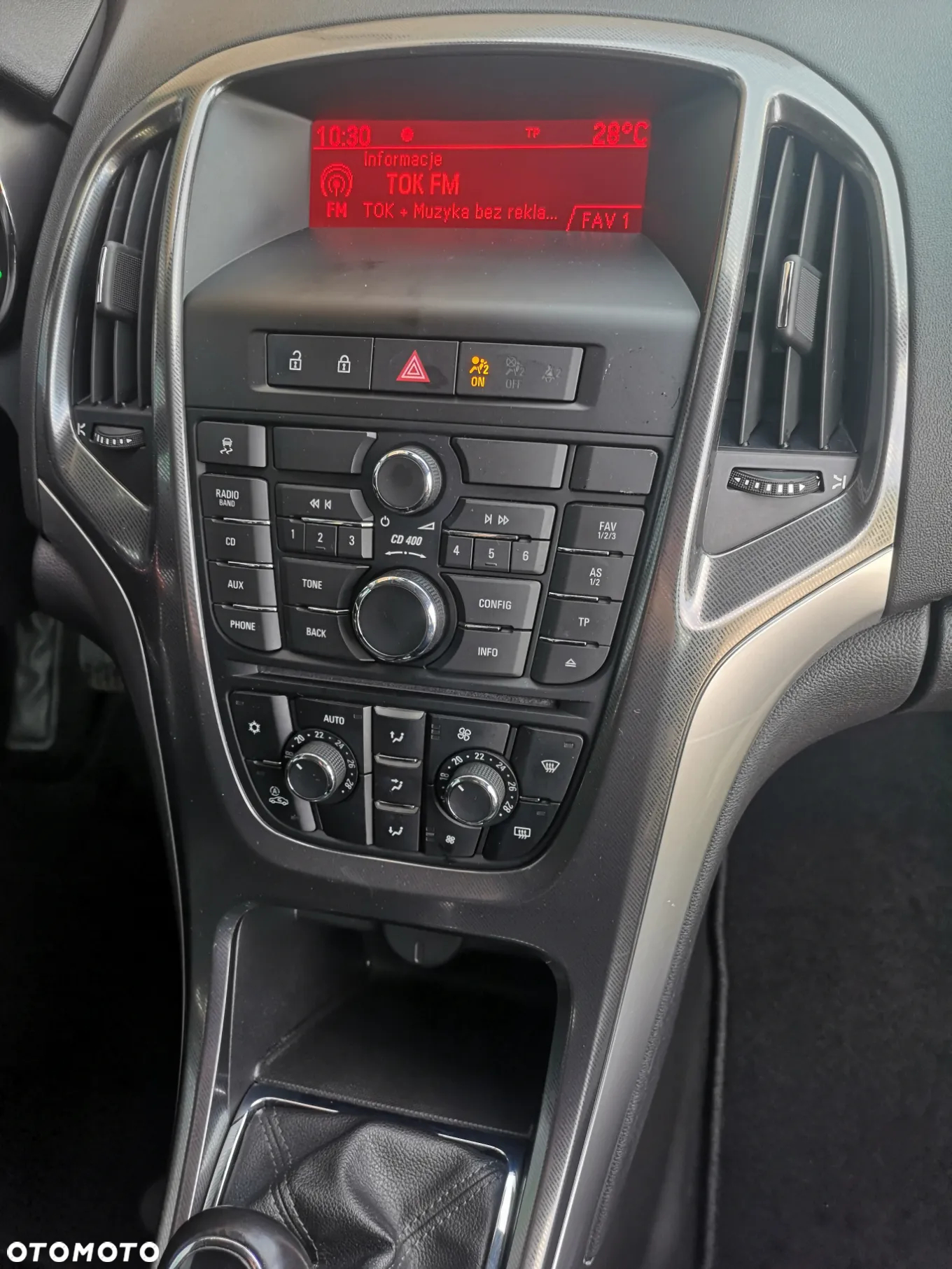 Opel Astra 1.6 Innovation - 17