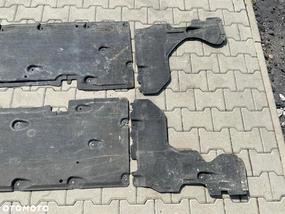 AUDI A8 D4 3.0 TDI OSŁONY PODWOZIA KOMPLET 4H0825206A 4H0825205B - 4
