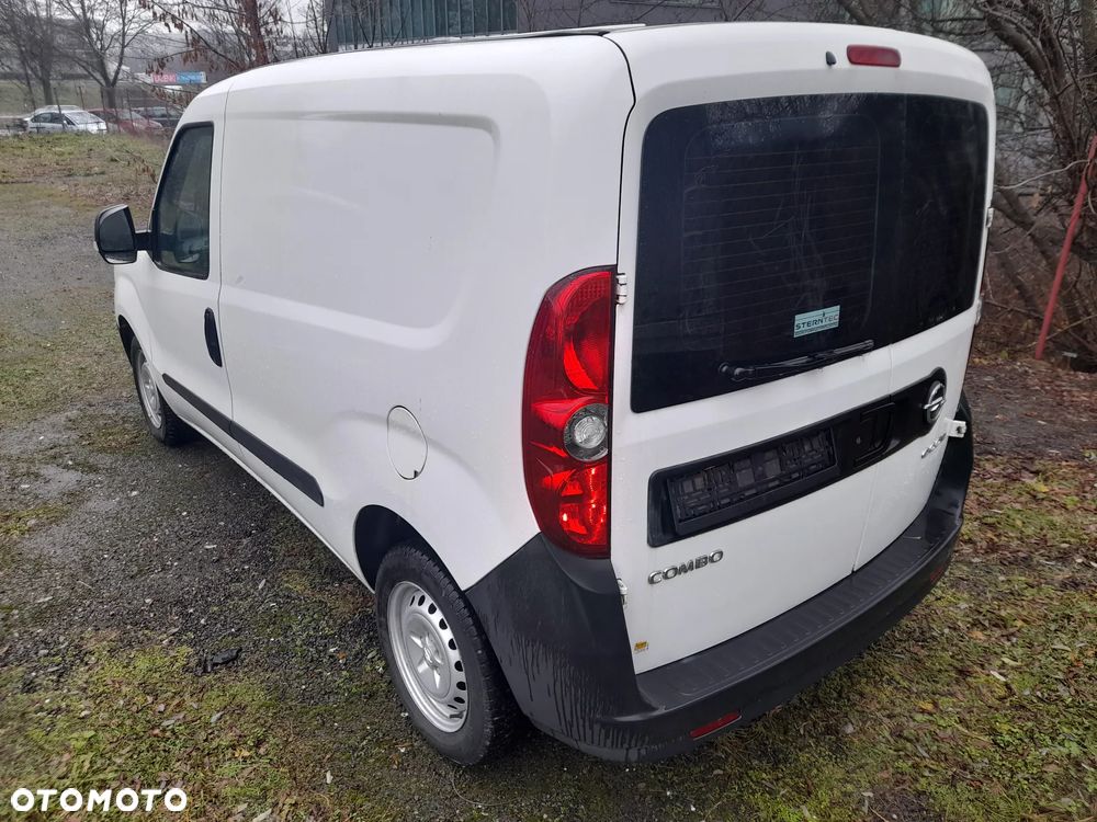 Opel Combo - 14