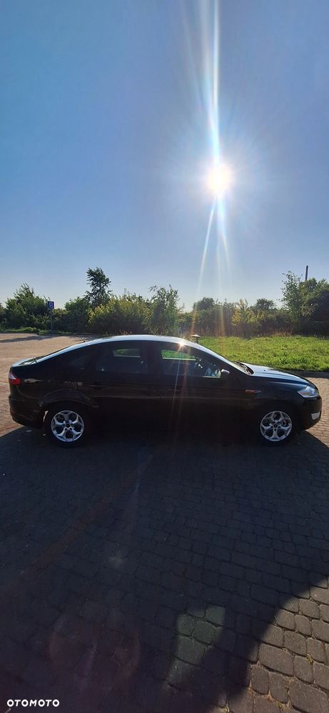 Ford Mondeo 1.6 Titanium - 2
