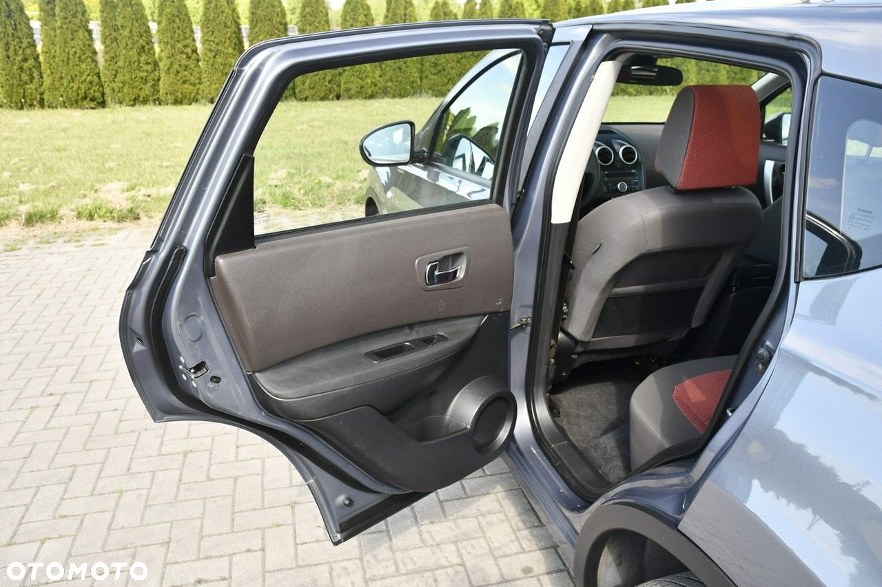 Nissan Qashqai - 17