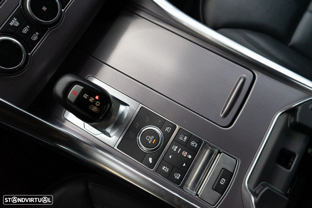 Land Rover Range Rover Sport 2.0 SD4 HSE - 31