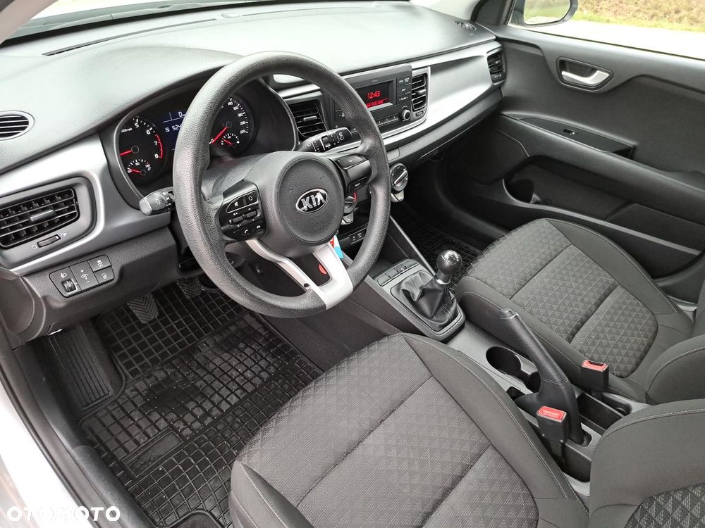 Kia Rio 1.2 M - 10