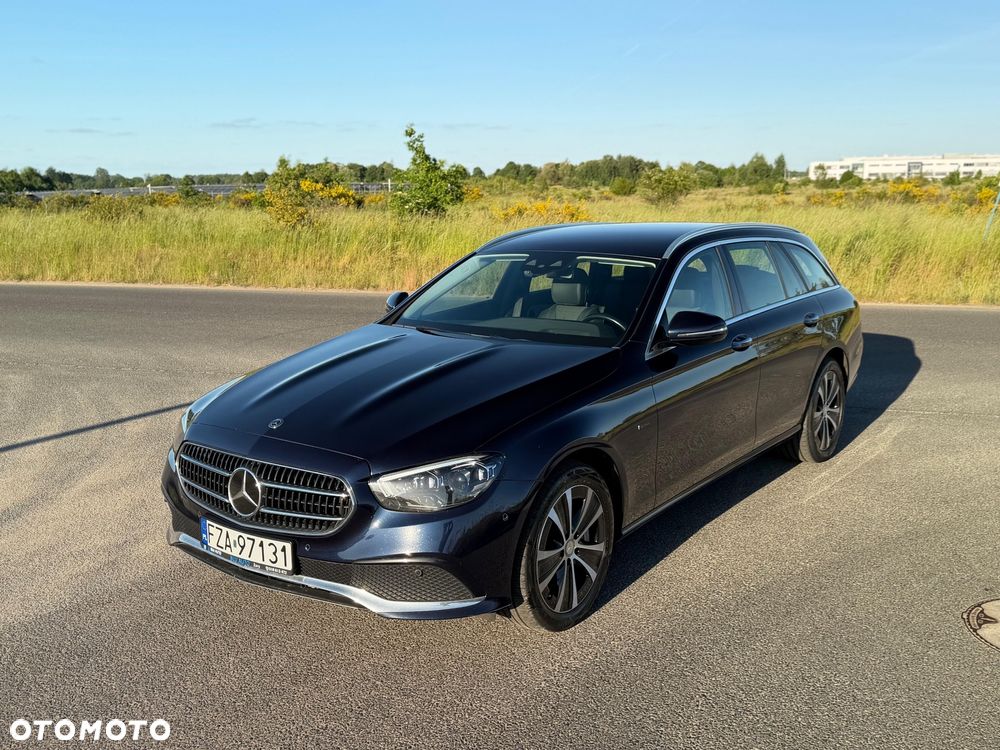Mercedes-Benz Klasa E 300 de 4Matic 9G-TRONIC Night Edition - 4