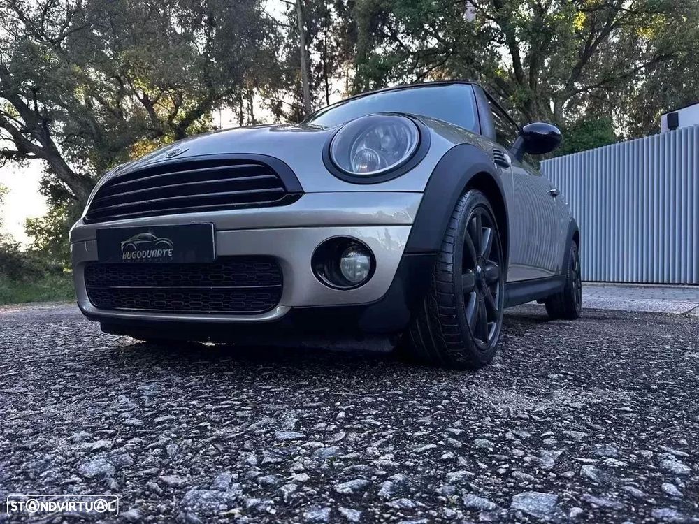 MINI 3 Portas Cooper D - 27
