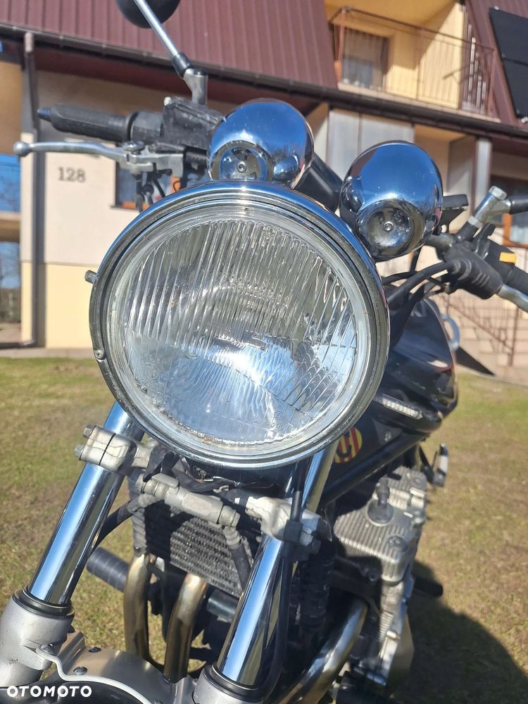 Suzuki Bandit - 10