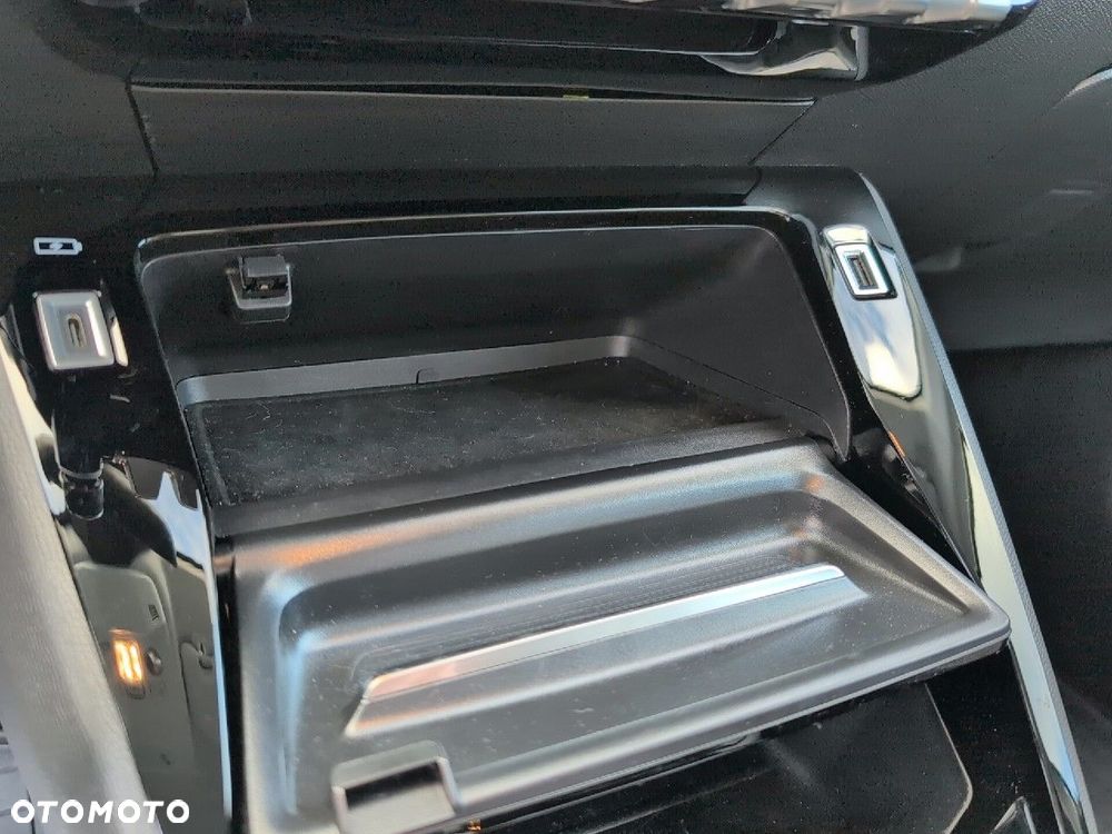 Peugeot 208 1.2 PureTech Allure Pack S&S EAT8 - 16