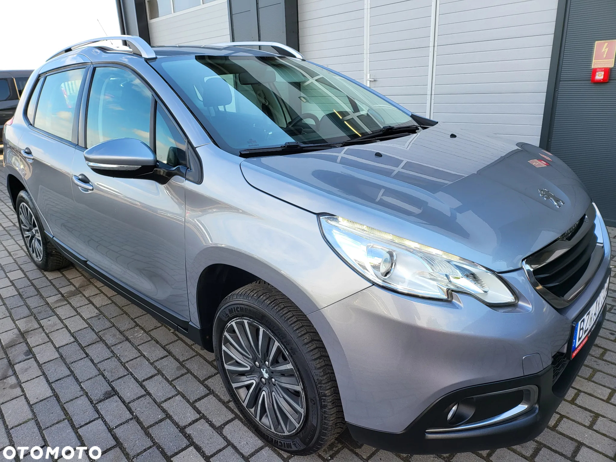 Peugeot 2008 PureTech 82 Style - 17