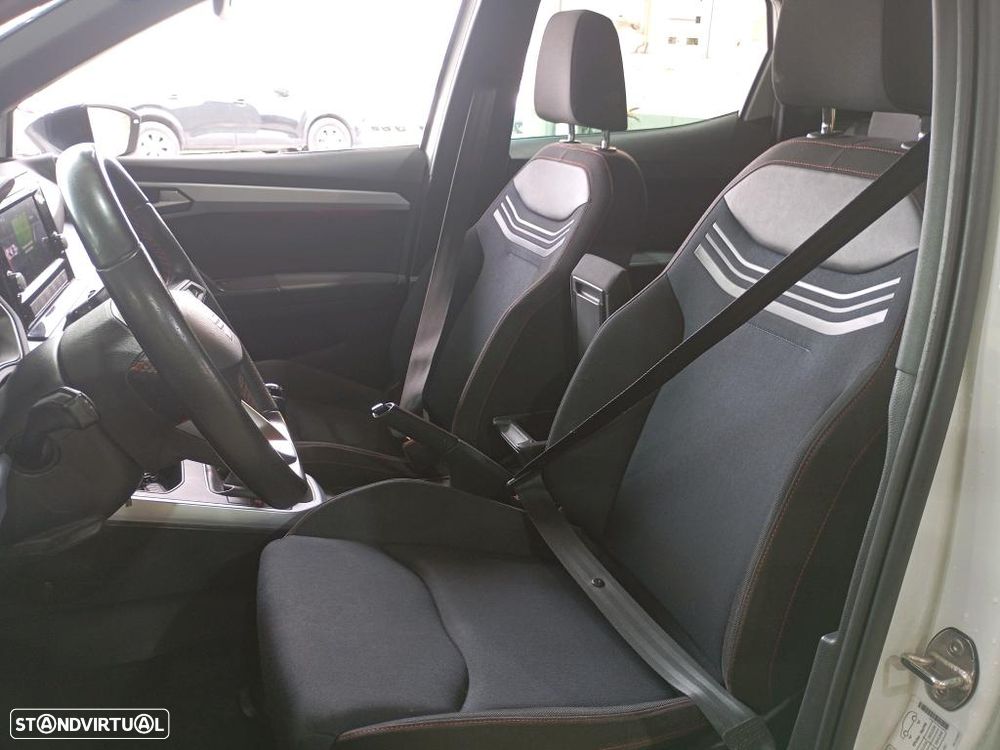 SEAT Arona 1.0 TSI FR - 5