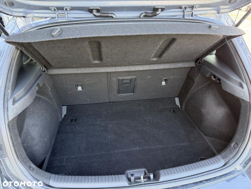 Hyundai i30 - 32