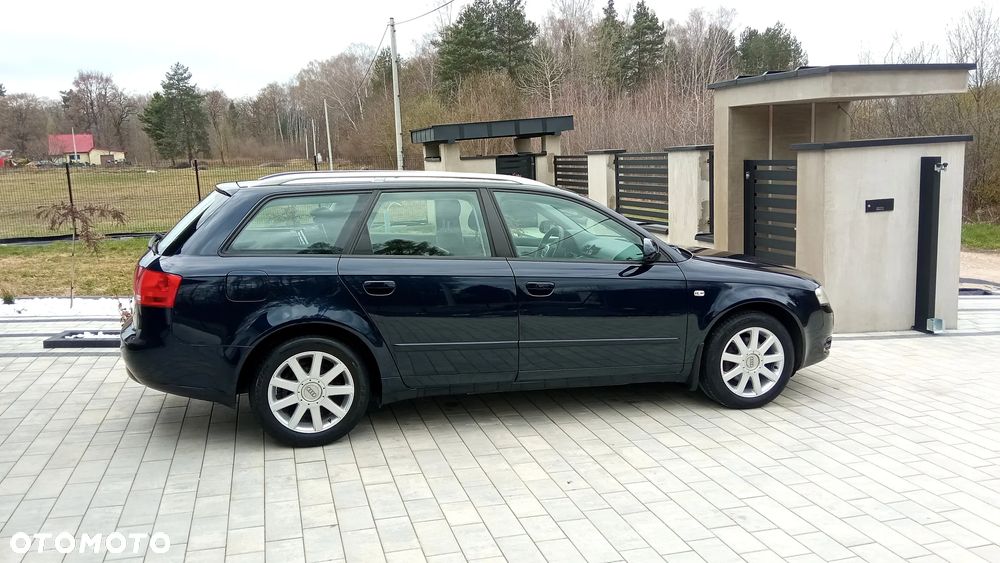 Audi A4 Avant 2.0 TDI DPF - 12