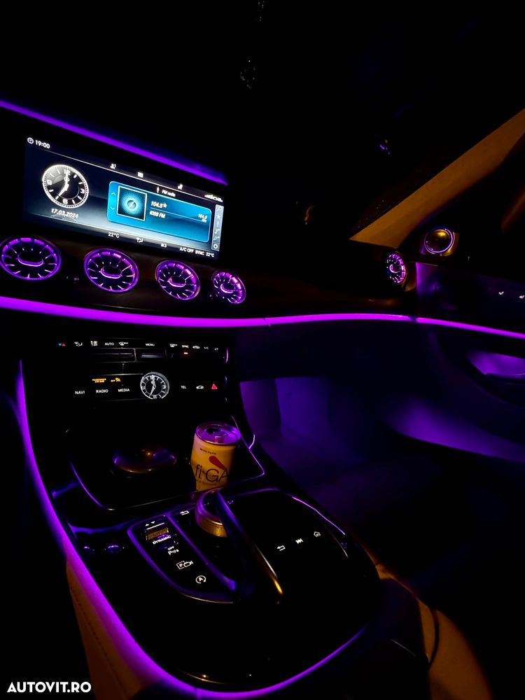 Mercedes-Benz E 220 d Aut. - 11