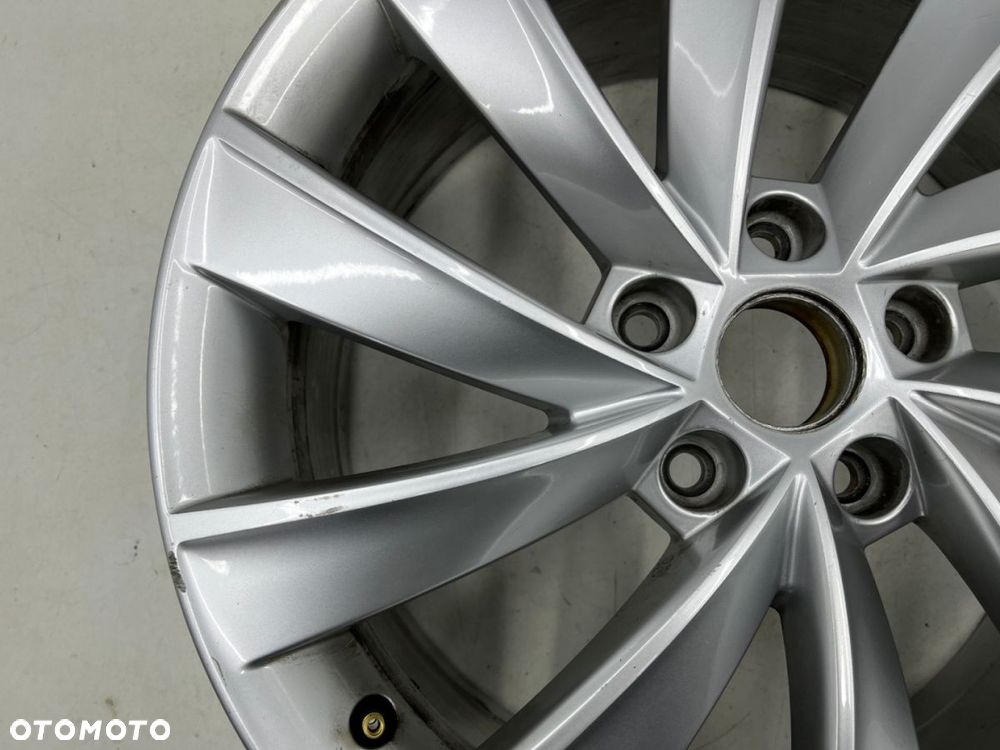 Felga Skoda Superb 3 III 15-24r. 8jx18 ET44 5x112 pojedyncza sztuka ORYGINALNA 18 cali 3v0601025l - 16