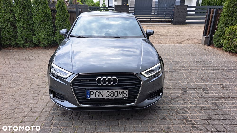 Audi A3 Limousine 40 TFSI quattro S tronic design - 10