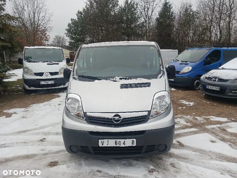 Opel Vivaro - 2