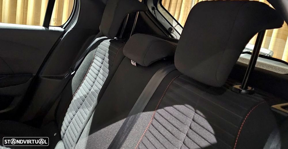 Peugeot 208 1.2 PureTech Active - 14