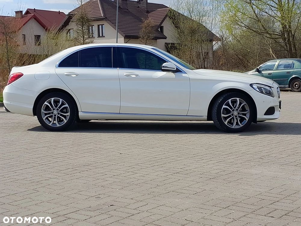 Mercedes-Benz Klasa C 200 4-Matic 9G-TRONIC - 9