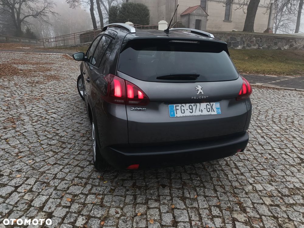Peugeot 2008 PureTech 82 Signature - 25