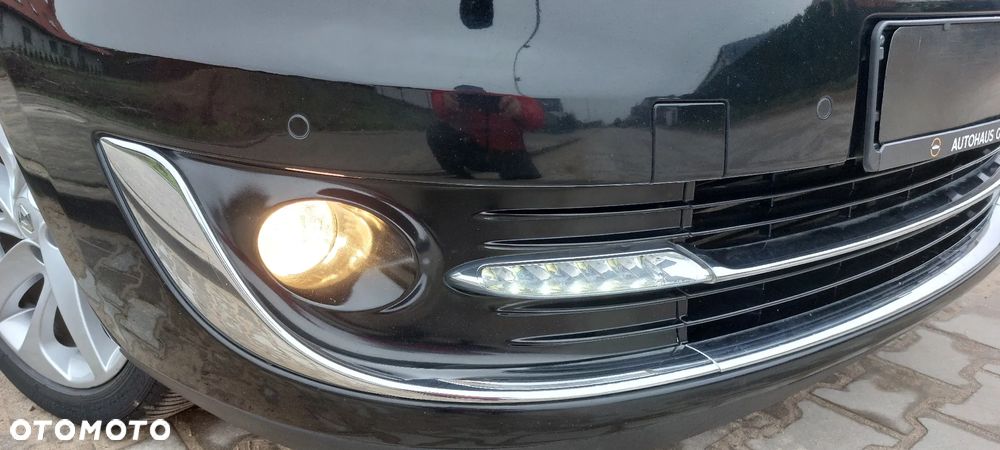 Renault Scenic dCi 160 Bose Edition - 10