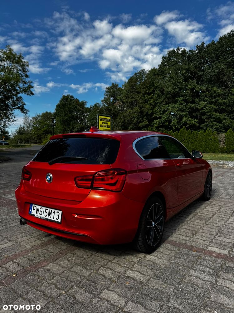 BMW Seria 1 114d Sport Line - 12