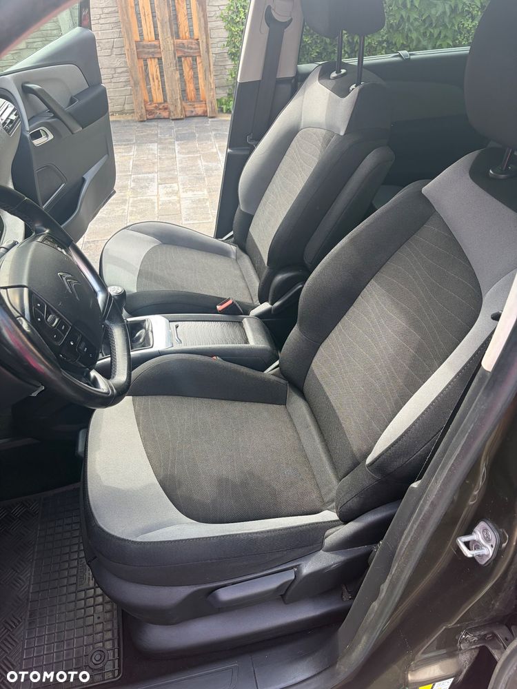 Citroën C4 Picasso 1.6 e-HDi Intensive - 24