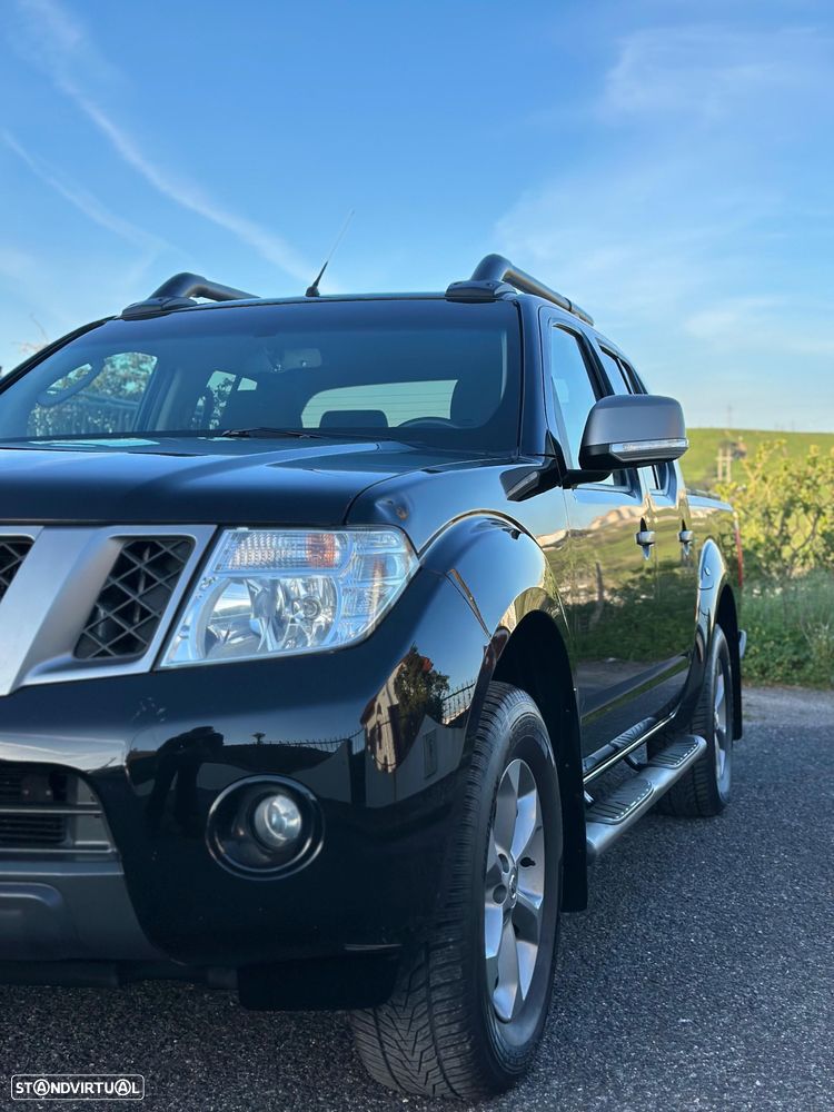 Nissan Navara 2.5 dCi CD LE Hi-Tech +P.Premium AT 4WD - 14